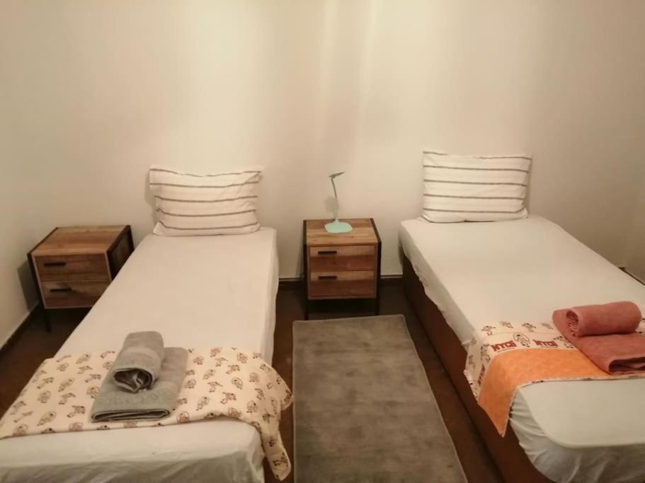 Ferienwohnung Ανακαινισμένο 8 Λεπτά Από Το Μετρό. Athen Exterior foto