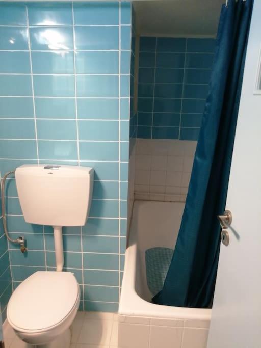 Ferienwohnung Ανακαινισμένο 8 Λεπτά Από Το Μετρό. Athen Exterior foto